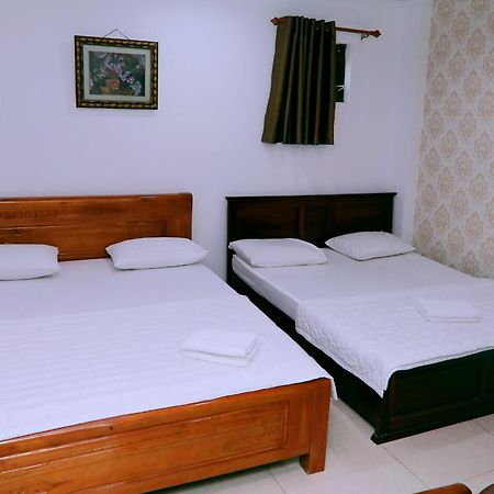 Khach San Sao Mai Xanh - Sao Mai Xanh Hotel Хошимин Екстериор снимка