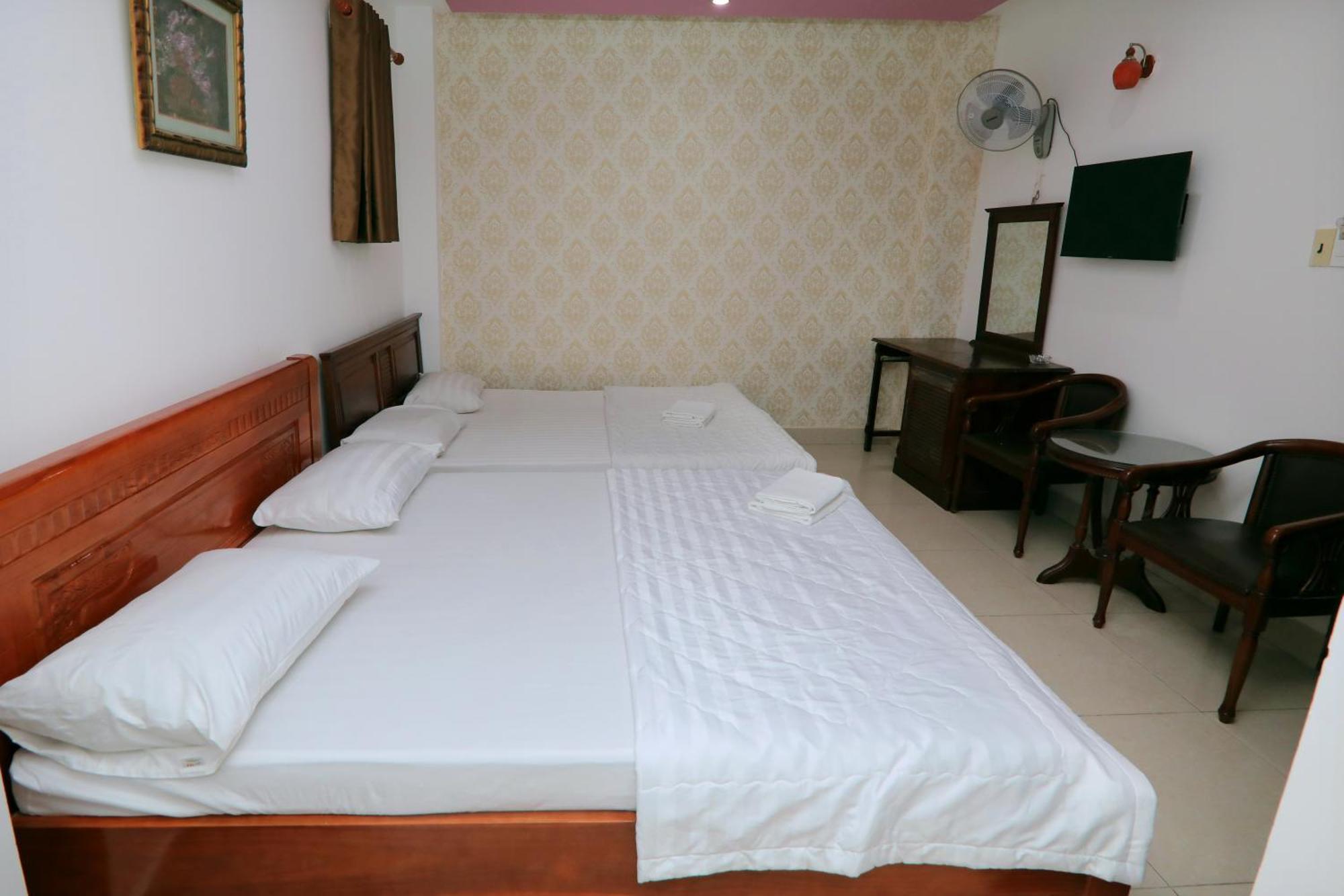 Khach San Sao Mai Xanh - Sao Mai Xanh Hotel Хошимин Екстериор снимка