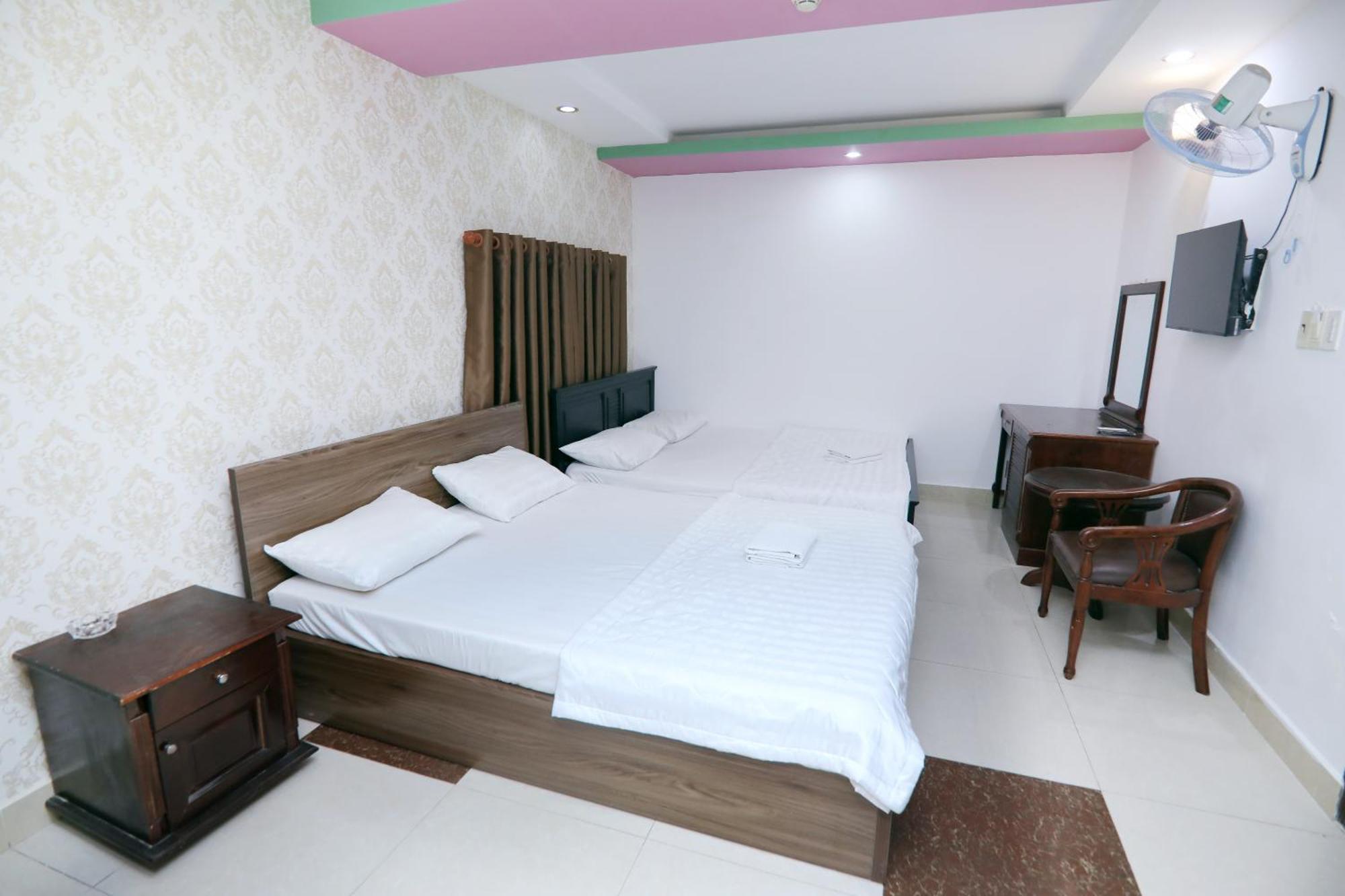 Khach San Sao Mai Xanh - Sao Mai Xanh Hotel Хошимин Екстериор снимка