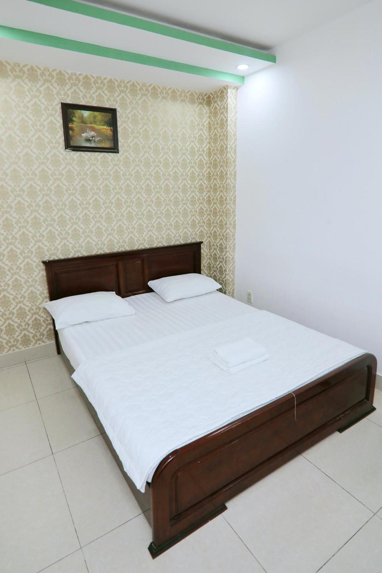 Khach San Sao Mai Xanh - Sao Mai Xanh Hotel Хошимин Екстериор снимка