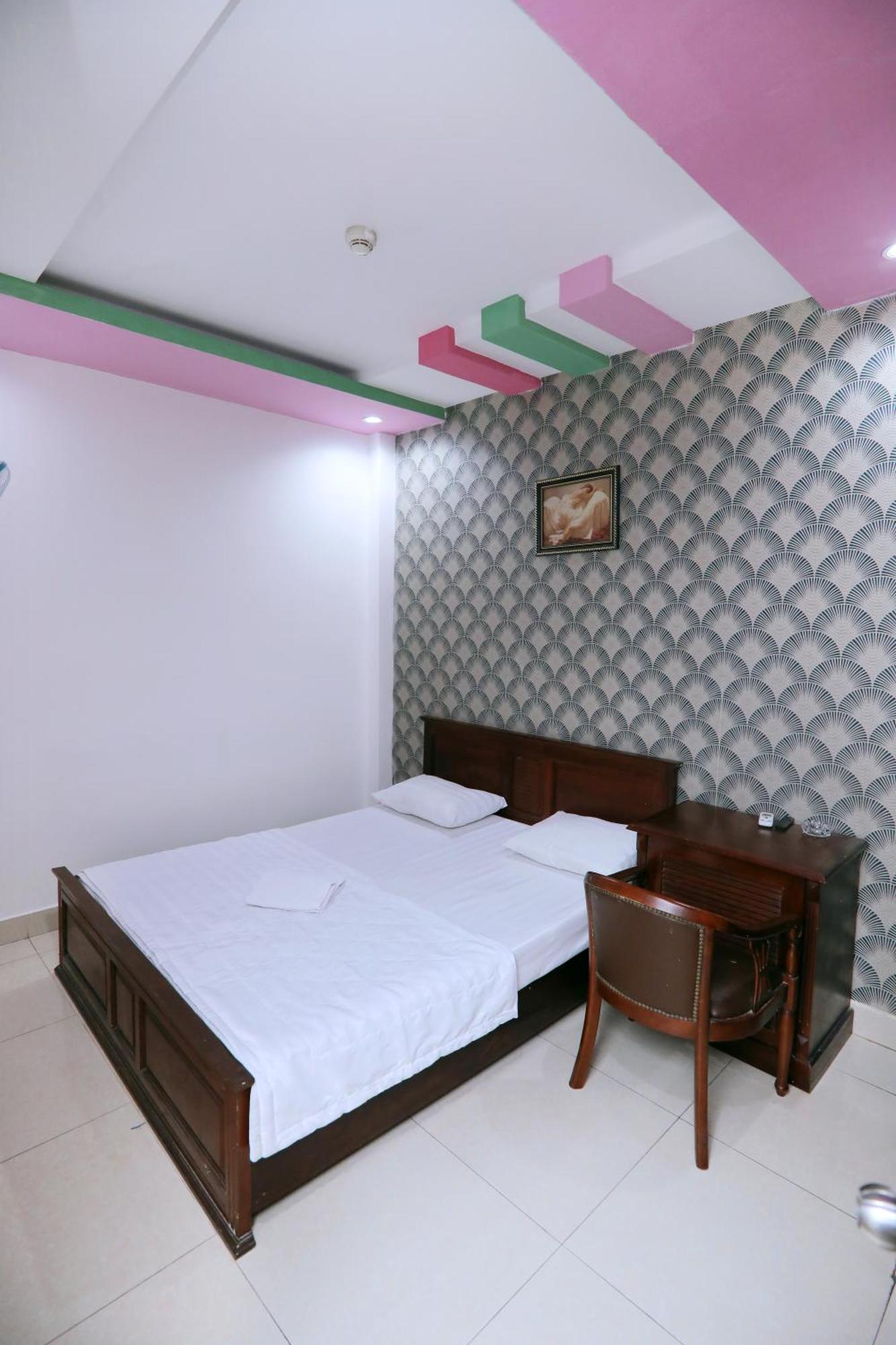 Khach San Sao Mai Xanh - Sao Mai Xanh Hotel Хошимин Екстериор снимка