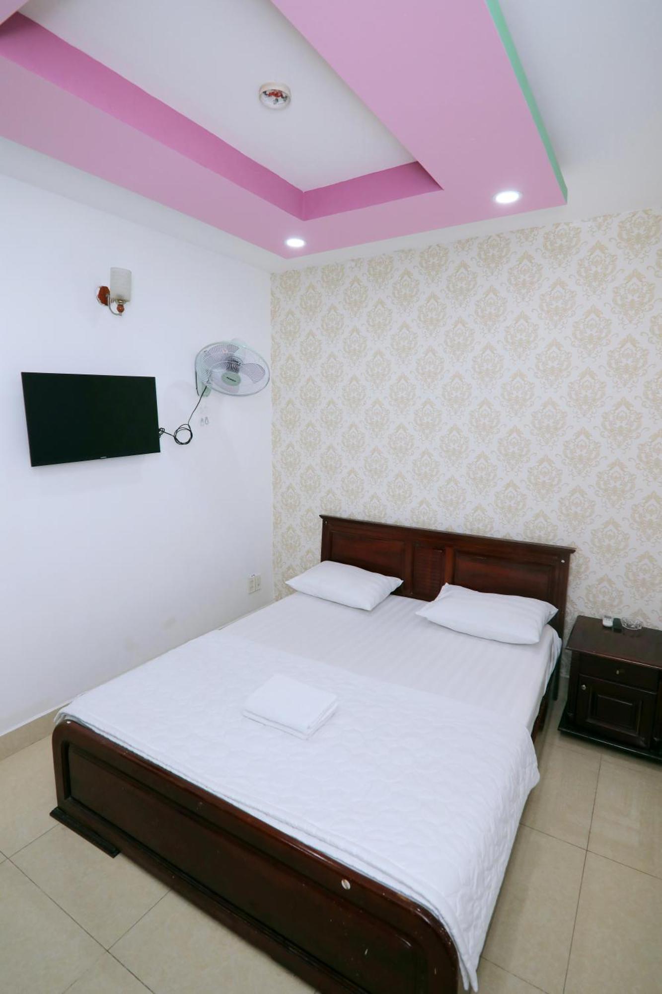 Khach San Sao Mai Xanh - Sao Mai Xanh Hotel Хошимин Екстериор снимка