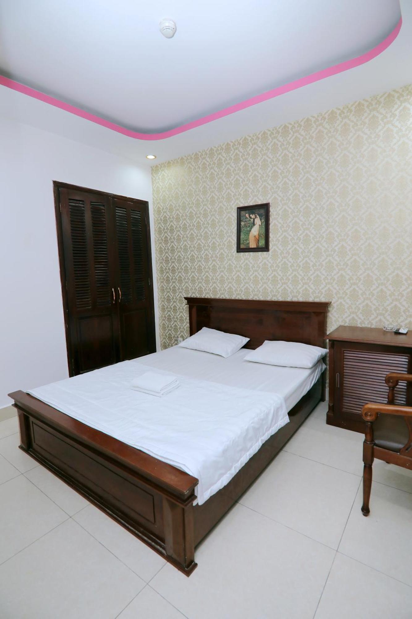 Khach San Sao Mai Xanh - Sao Mai Xanh Hotel Хошимин Екстериор снимка