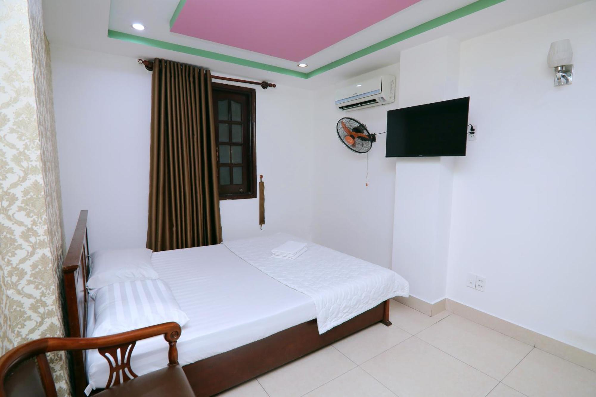Khach San Sao Mai Xanh - Sao Mai Xanh Hotel Хошимин Екстериор снимка