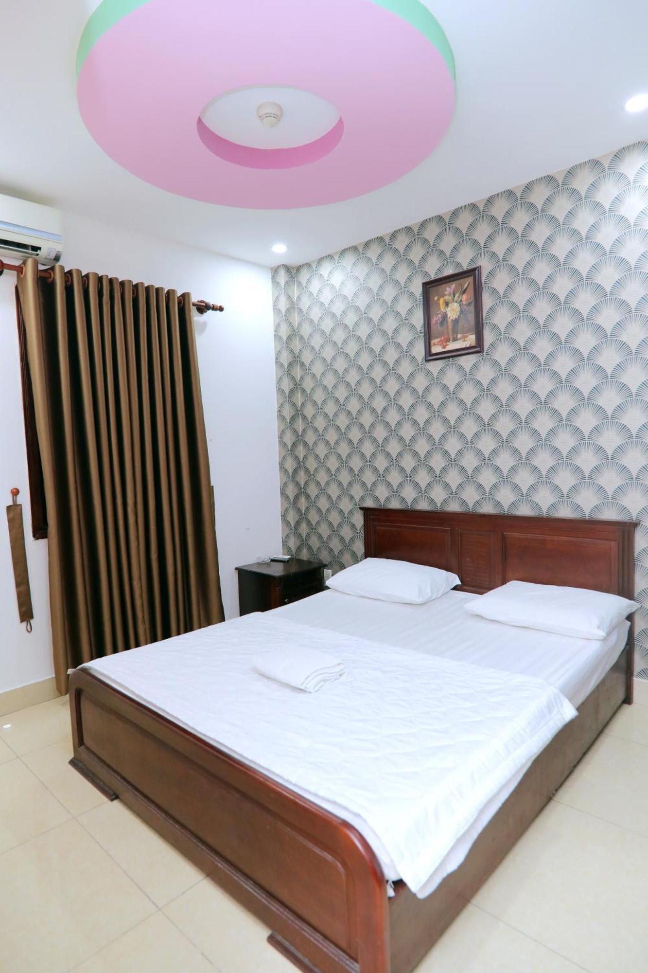 Khach San Sao Mai Xanh - Sao Mai Xanh Hotel Хошимин Екстериор снимка